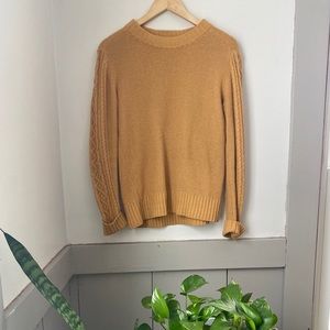 Recycled yarn sweater